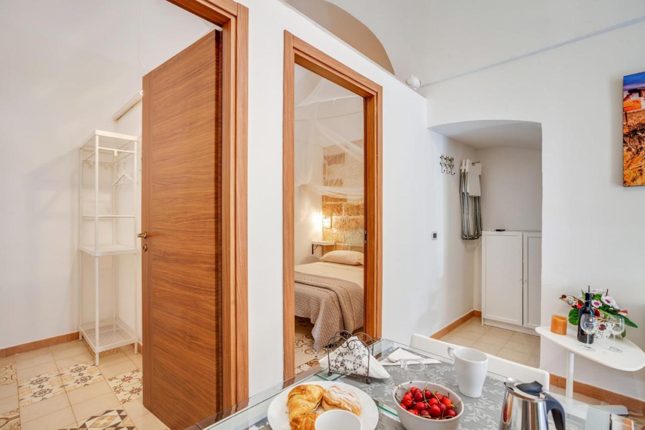 Tiny House 21 Bright Aparment Apartment Polignano a Mare Exterior photo