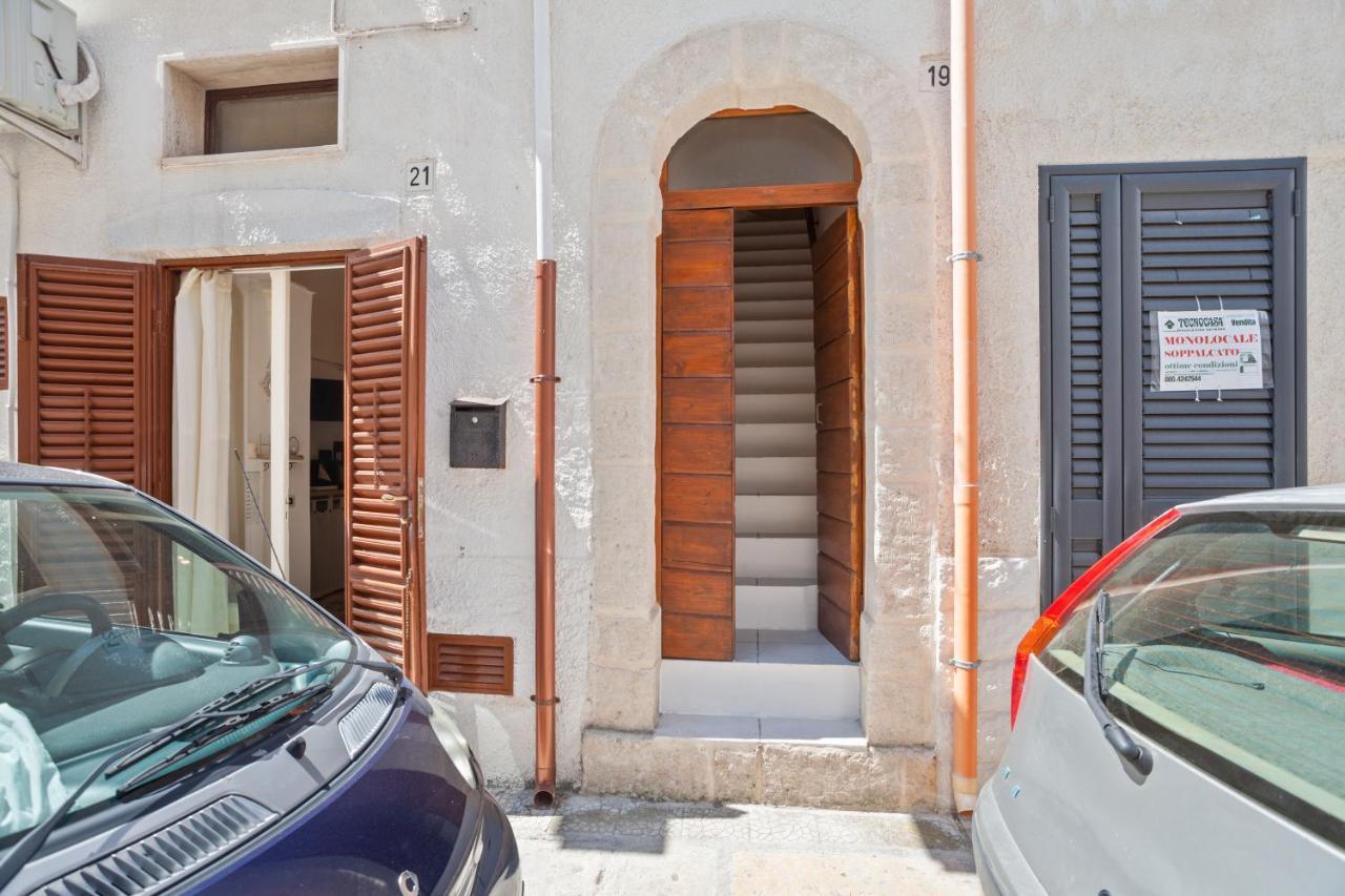 Tiny House 21 Bright Aparment Apartment Polignano a Mare Exterior photo