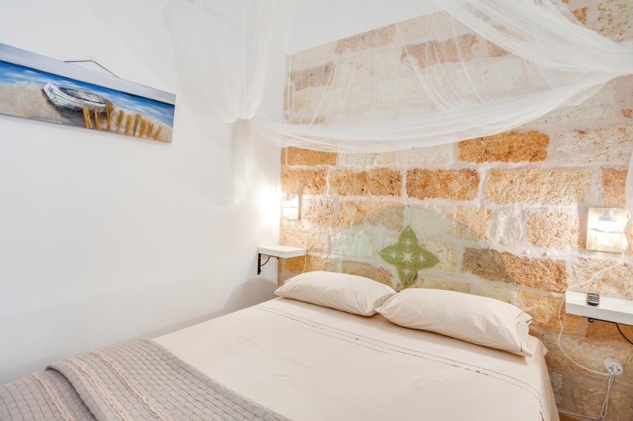 Tiny House 21 Bright Aparment Apartment Polignano a Mare Exterior photo